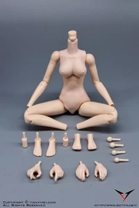 1/6 Échelle Peau pâle flexible 12inch Femelle Jeu du corps de la figure d'action du soldat Poupées