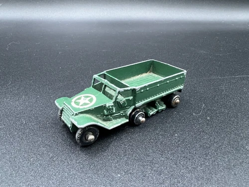 Matchbox Personnel Carrier No 49 Green Lesney England No Track Playwear