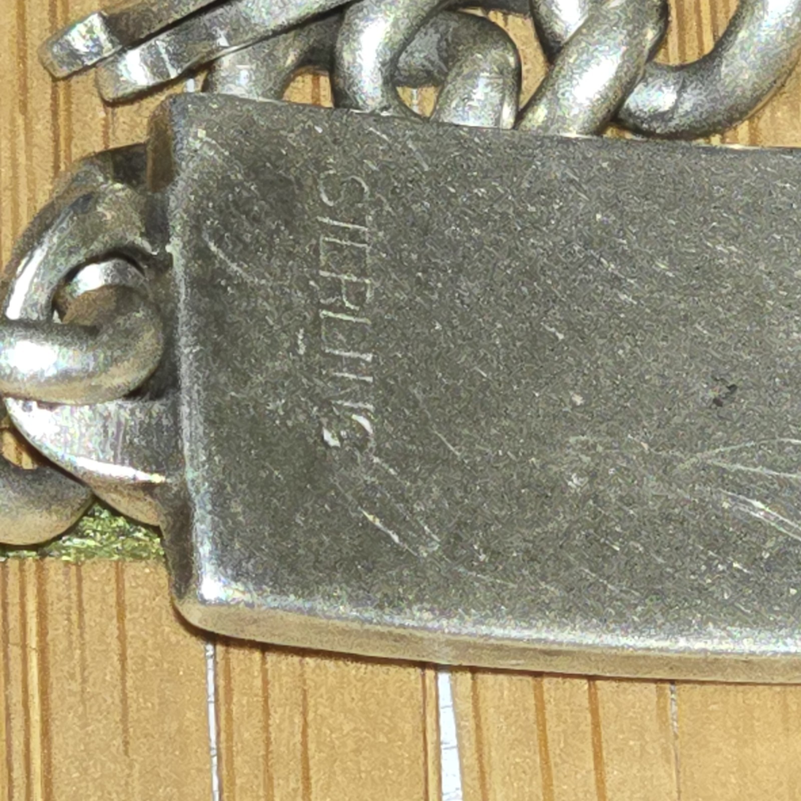 Picture 3 of 4