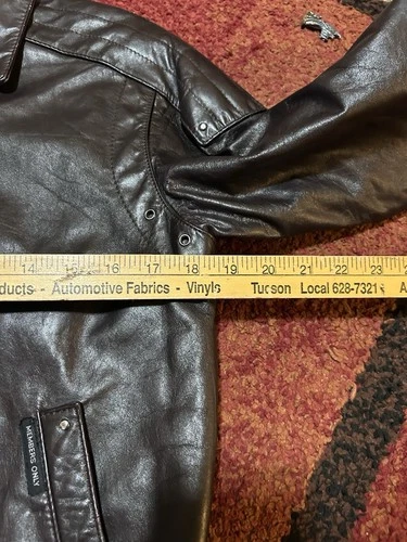 Vintage 1980s Members Only Satin Lined Dark Brown Leather Bomber Jacket Size 36 image 4