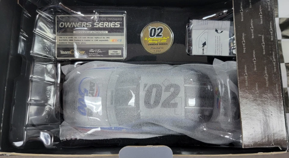 Team Caliber OWNERS SERIES '02 DAYTONA 500 Feb 17, 2002 Grand Prix 1:24 Die-Cast - Image 4 of 4