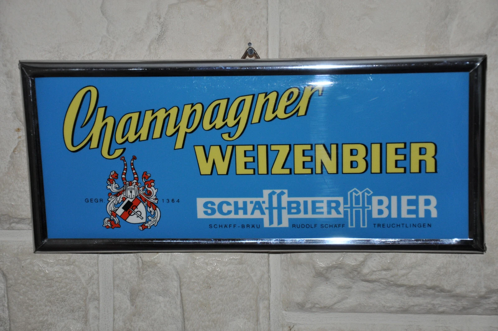 Bild 1 von 2