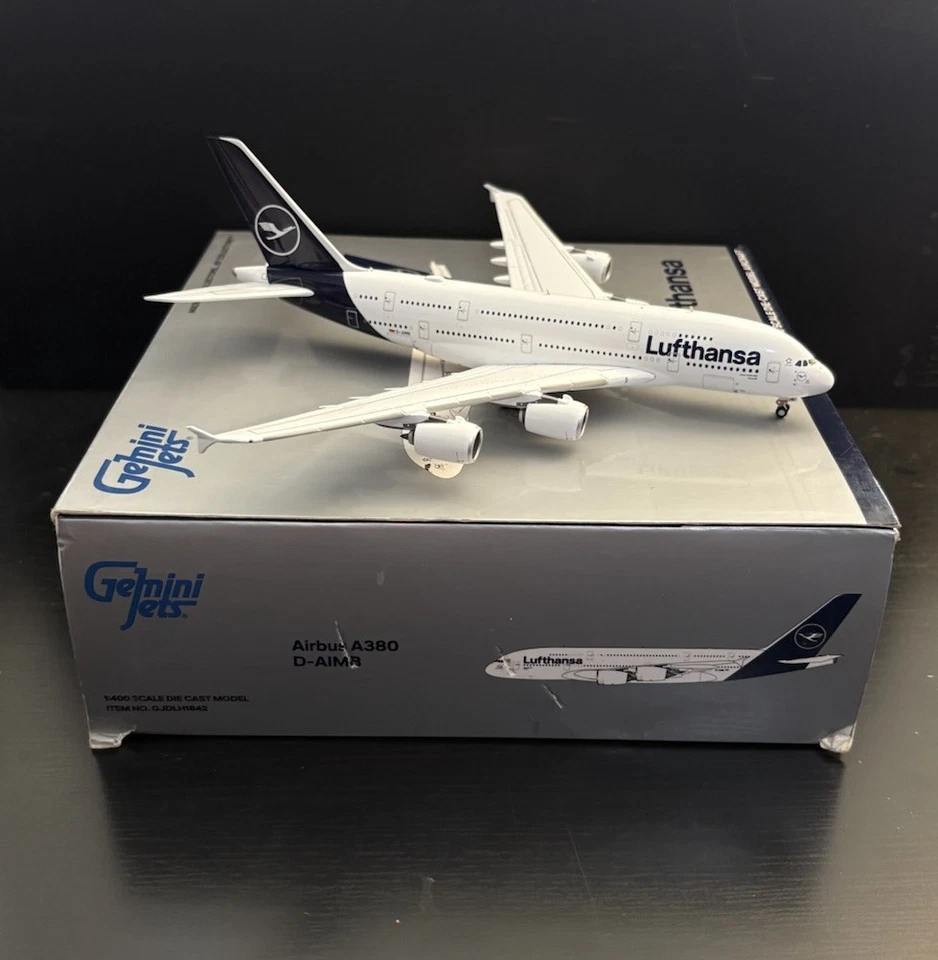 GeminiJets 1:400 Lufthansa Airbus A380 D-AIMB GJDLH1842 Diecast Model Airplane - Image 3 of 4