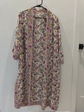 Max Studio Kimono XS Cream Cerise Floral Parrot Long Open Boho Casual Duster 