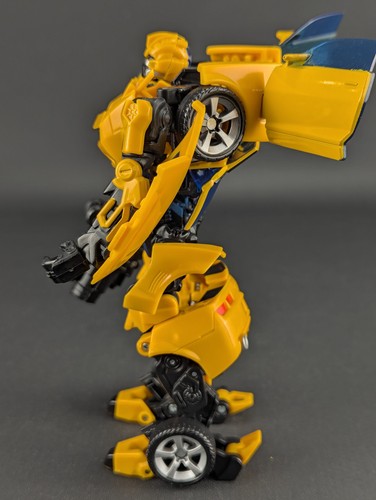 Transformers 2007 Movie Bumblebee complete Hasbro Deluxe Concept Camaro - Picture 2 of 5