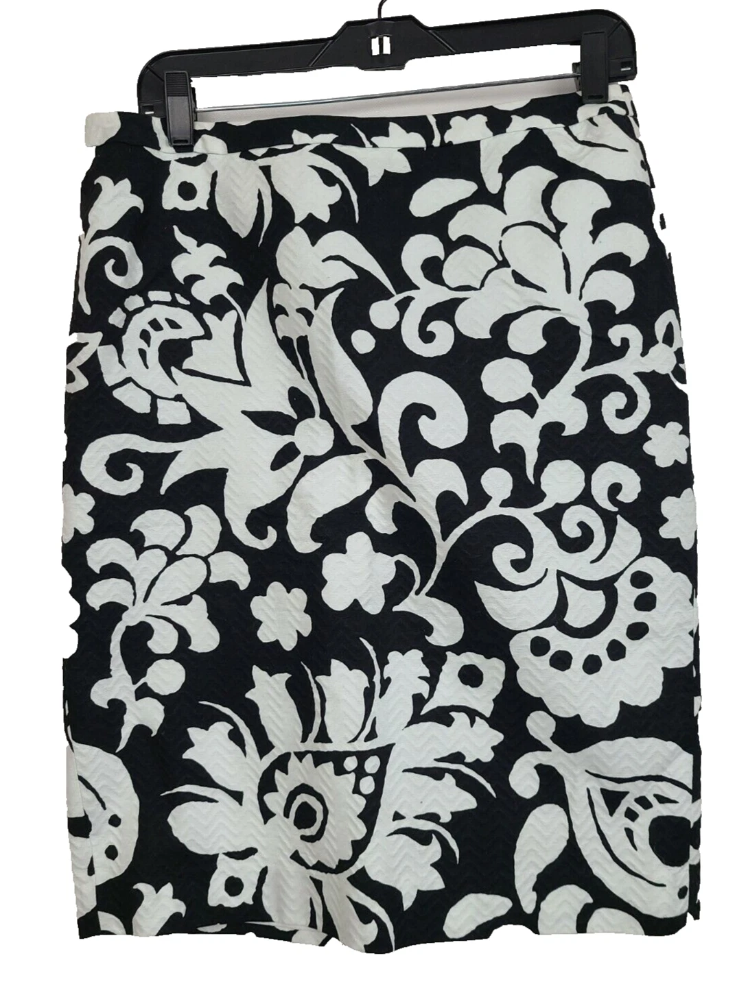 Talbots Womens Pencil Skirt Size 6 Black White Floral Textured Straight Classic