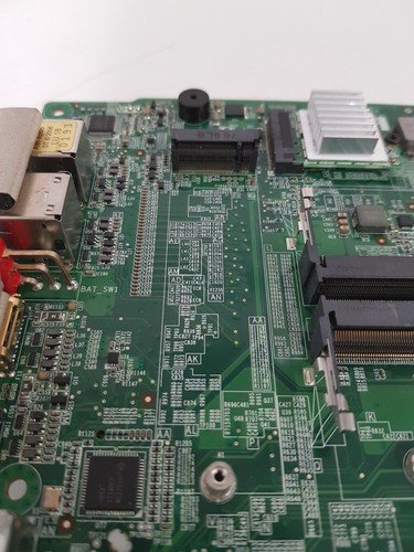 ROHS 7th Gen Custom Build Motherboard with Core i7-7820EQ CPU 3.00GHz Processor - Picture 8 of 9