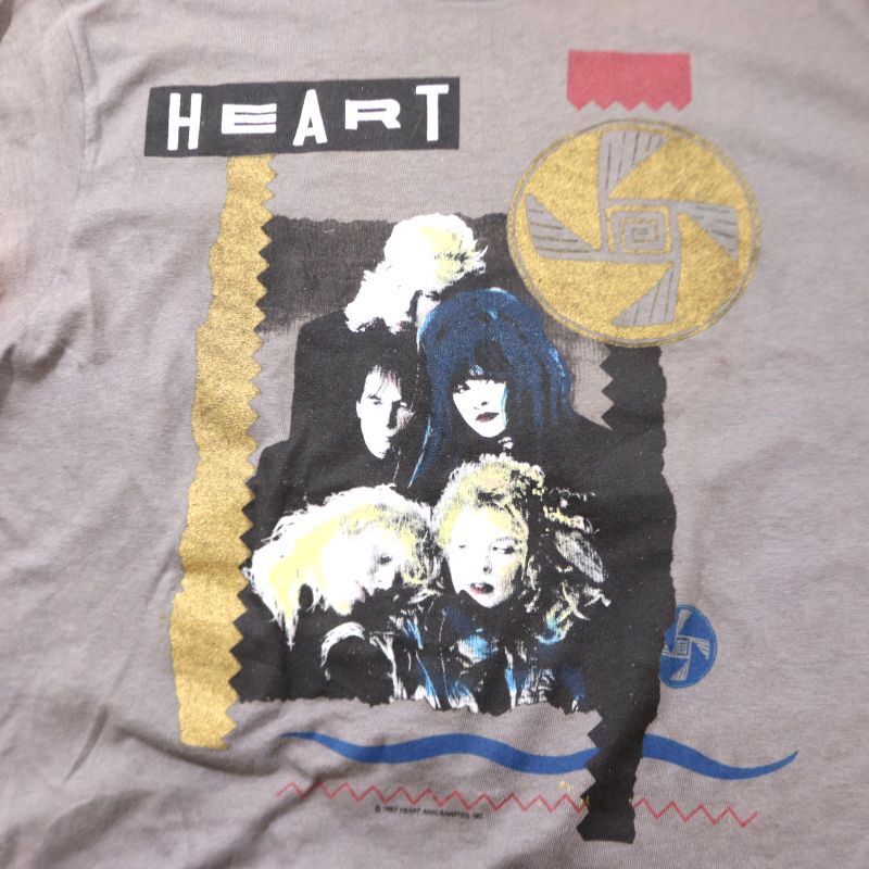 80S Made In Usa Vintage Heart Hanes Band T-Shirt … - image 5