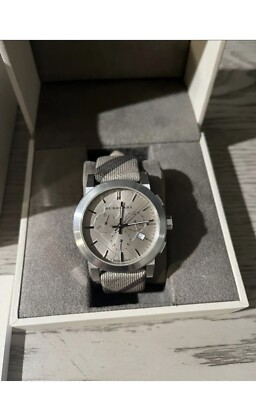 Brand New Burberry BU9358 Nova 42 mm Stainless Steel Chronograph