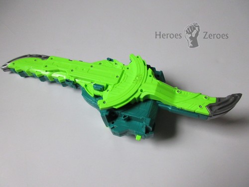 Bandai Kamen Rider Saber Transformation Holy Sword Green Cosplay - Picture 4 of 8