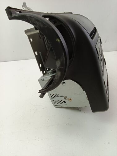 2003-2004 INFINITI G35 CD PLAYER RADIO 6 DISC CHANGER CLIMATE SWITCH OEM - Picture 3 of 10