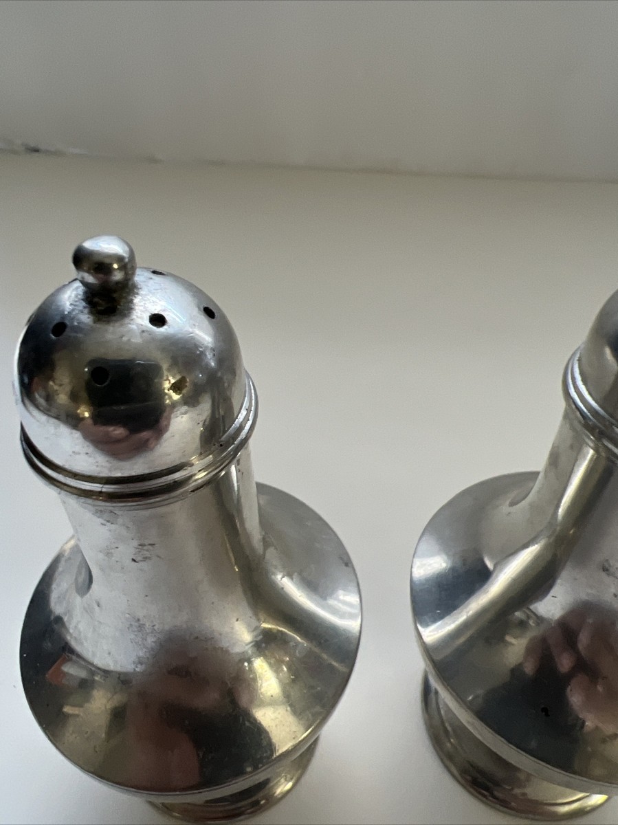 Vintage Selangor Royal Pewter Salt and Pepper Shakers 4