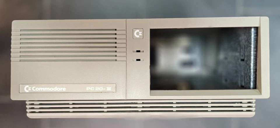 Gehäuse Commodore PC20-III, guter Zustand