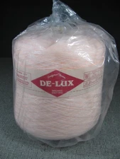 De-Lux Cone Yarn Light Pink Knitting Machine Crafts Weaving 400g 100% Acrylic