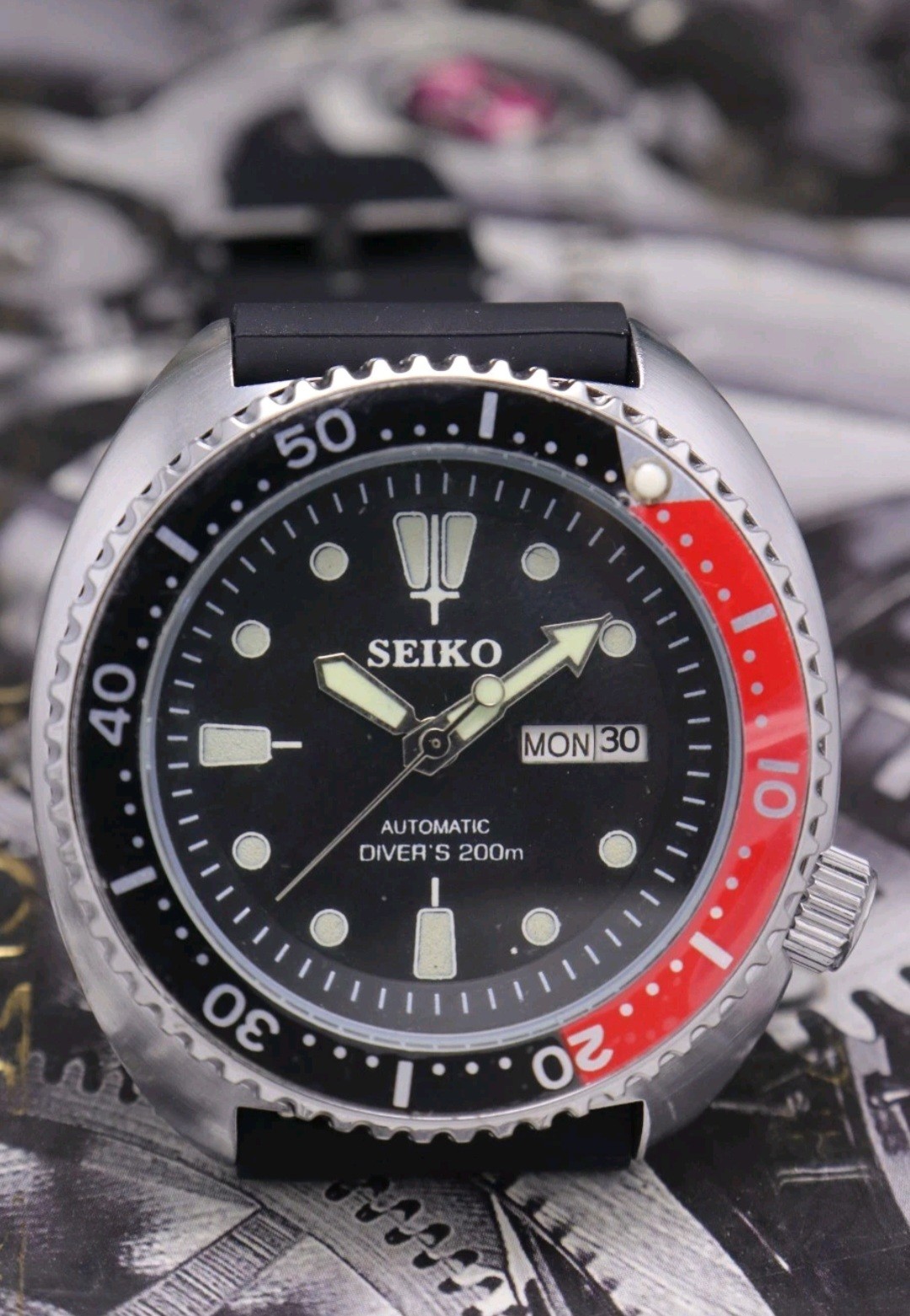 SEIKO SCUBA DIVERS 'TURTLE' DATE AUTOMATIC BLACK … - image 5