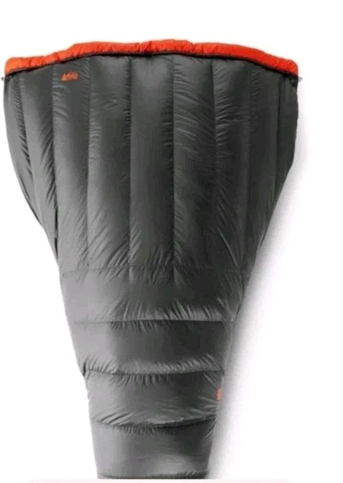 REI 17.5oz Magma 30 Down Quilt Ultralight Backpacking Short closed footbox
