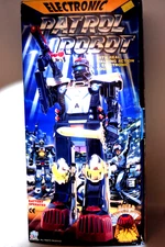 ELECTRONIC PATROL ROBOT TW-2001. NO POWER. COSMEDICALLY VERY NEAR MINT. SEE PIX.