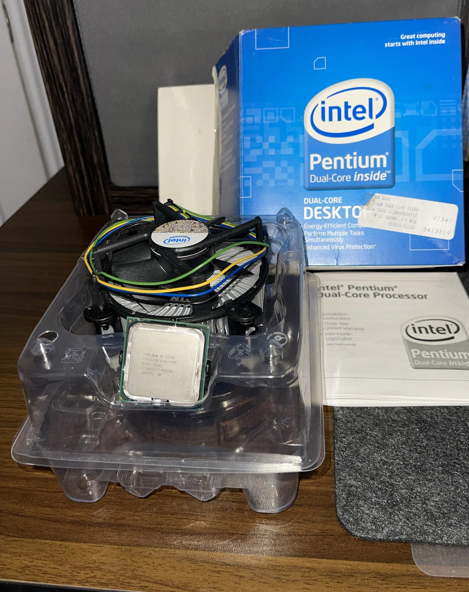 Intel core 2200. Intel inside pentium. видеокарта интел пентиум инсайд. intel pentium inside характеристики.