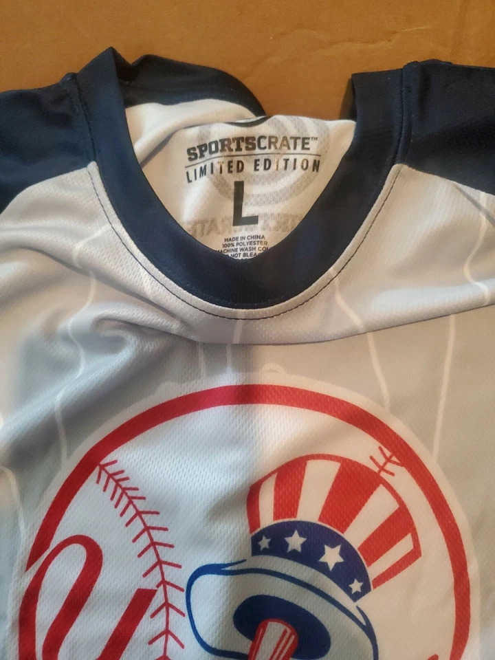 Camisa Sports Crate Edición Limitada Manga Larga Yankees Talla L Caja de Botín NUEVA Foto 3 de 4