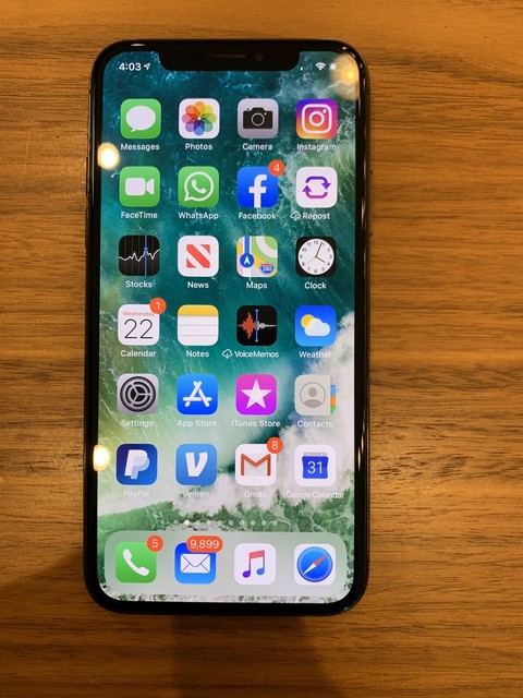 Apple iPhone X - 64GB - Space Gray (AT&T) A1901 (GSM)