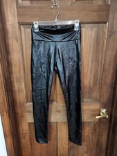 W33-NWT Black faux leather leggings Lined women's S/M Boutique