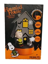 Peanuts Haunted House Aroma Fan Diffuser Charlie Brown Snoopy Halloween NEW
