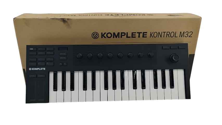 Native Instruments Komplete Kontrol M32 Keyboard Controller (WMP015457)