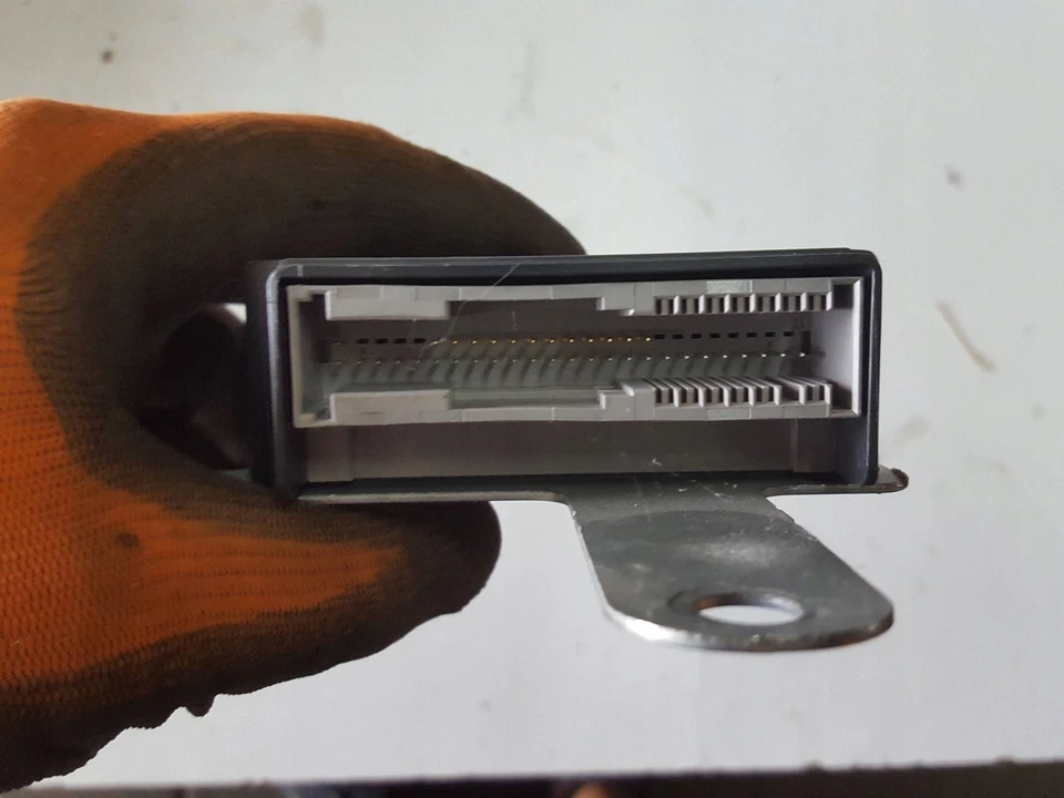 RENAULT CAPTUR I 13-16r MODULO SENSORE 985105123R / AU 90844 - Immagine 2 di 2