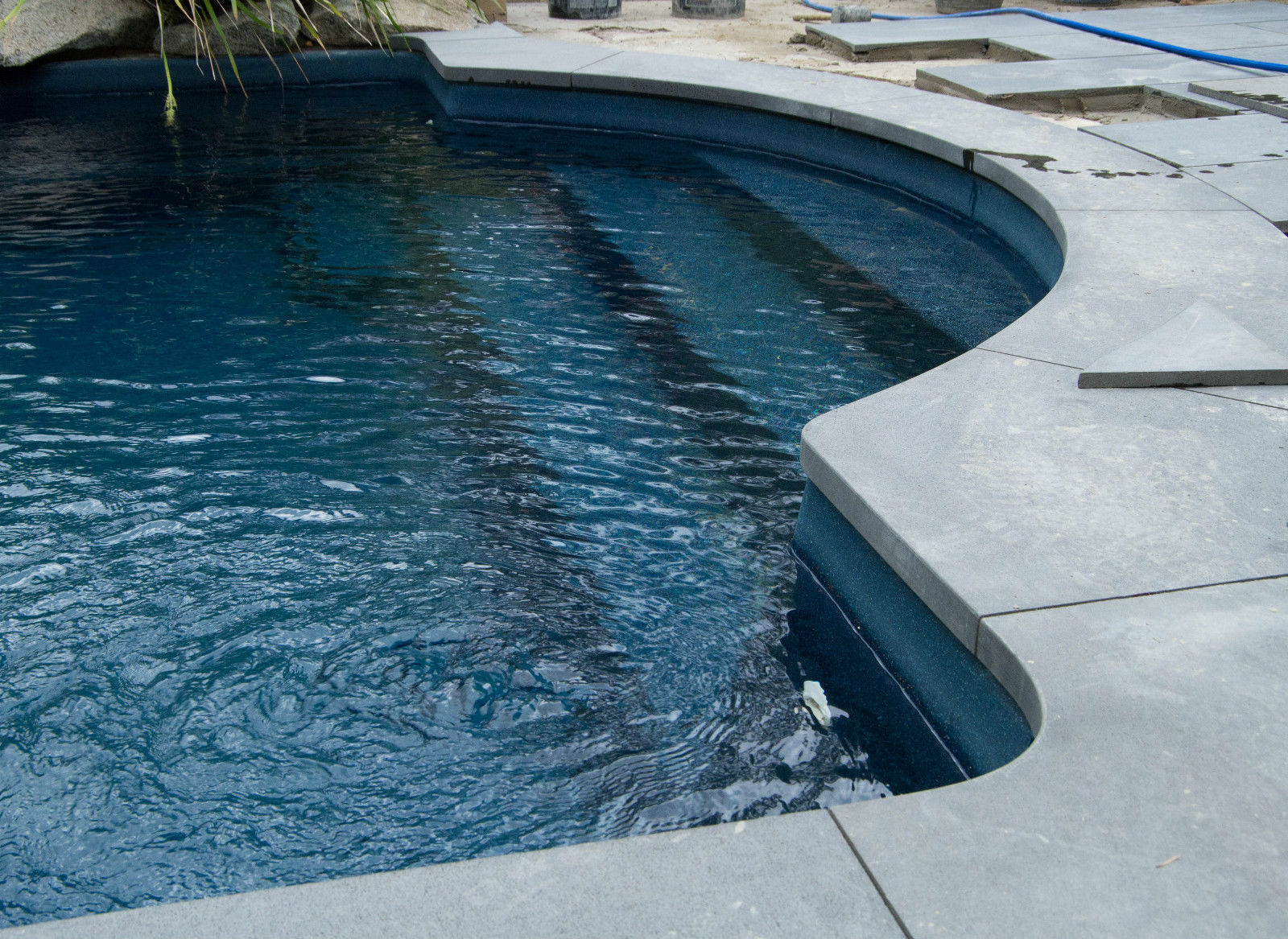 custom-made-bluestone-pool-coping-pavers-tiles-drop-edge-rebated