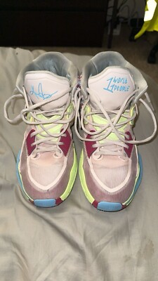 Size 10 - Nike Kyrie Infinity 1 World 1 People - Soft Pink-USED