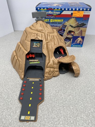 Micro Machines Military Secret Summit Hidden Mountain Base 65534 Galoob 1992
