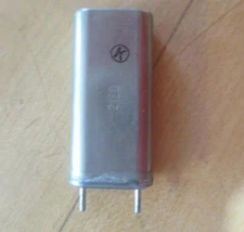 98.000 98 KC kHz HC-13/U Quartz Radio Crystal (fits HC-6/U socket)