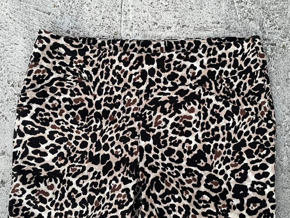 Westbound Petite Women Carpi Pant Brown Animal Print Pull On Pant Size 12P - Image 3 of 4