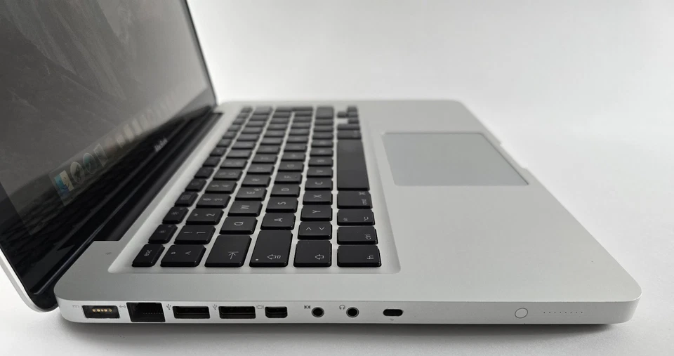 Apple MacBook Pro A1278 Core 2 Duo 2,4Ghz 4GB RAM 160GB GF 9400M El Capitan #13 - Bild 2 von 4