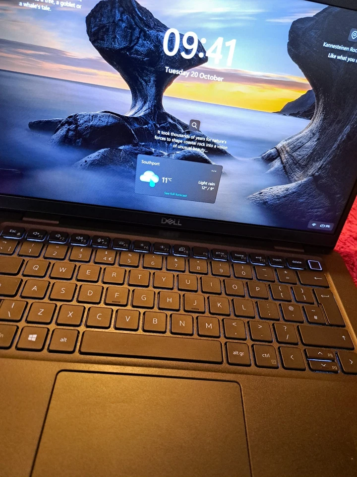Dell Latitude 7320 · i5-1145G7 · 8GB · 240GB, photo 4 of 5