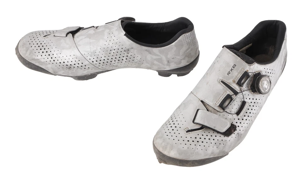 Zapatos de bicicleta de montaña de carbono Shimano SH-RX800 UE 43 EE. UU. Hombres 8,9 plateados 2 pernos BOA Foto 2 de 4