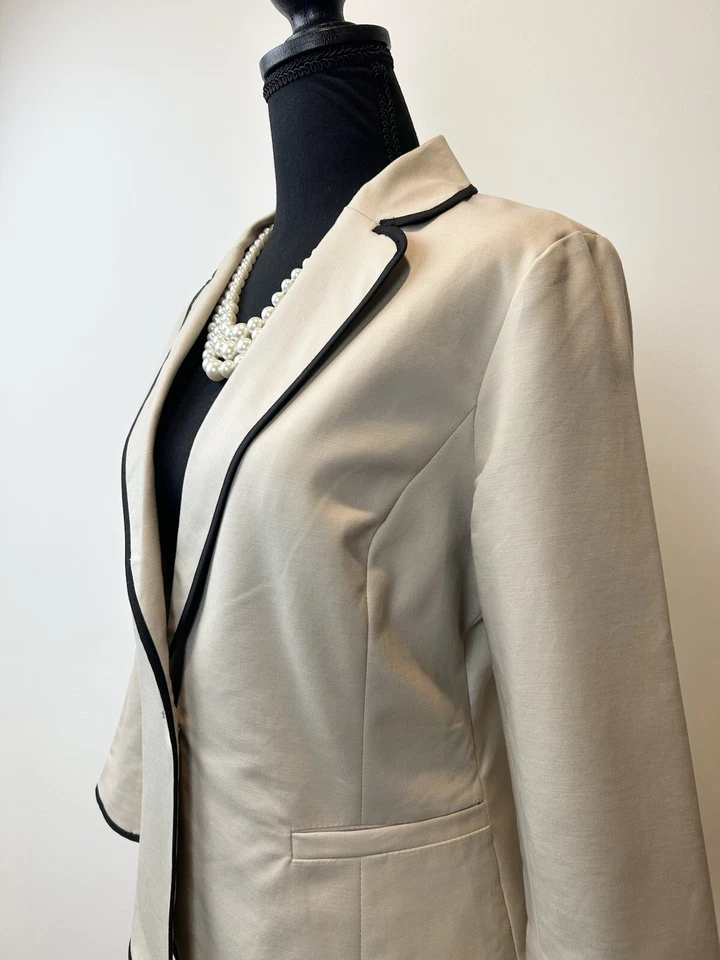 Sz M Cynthia Rowley-Beige-COTTON Blazer-Suit Jacket-Black Trim-3/4 Sleeve - Image 3 of 4