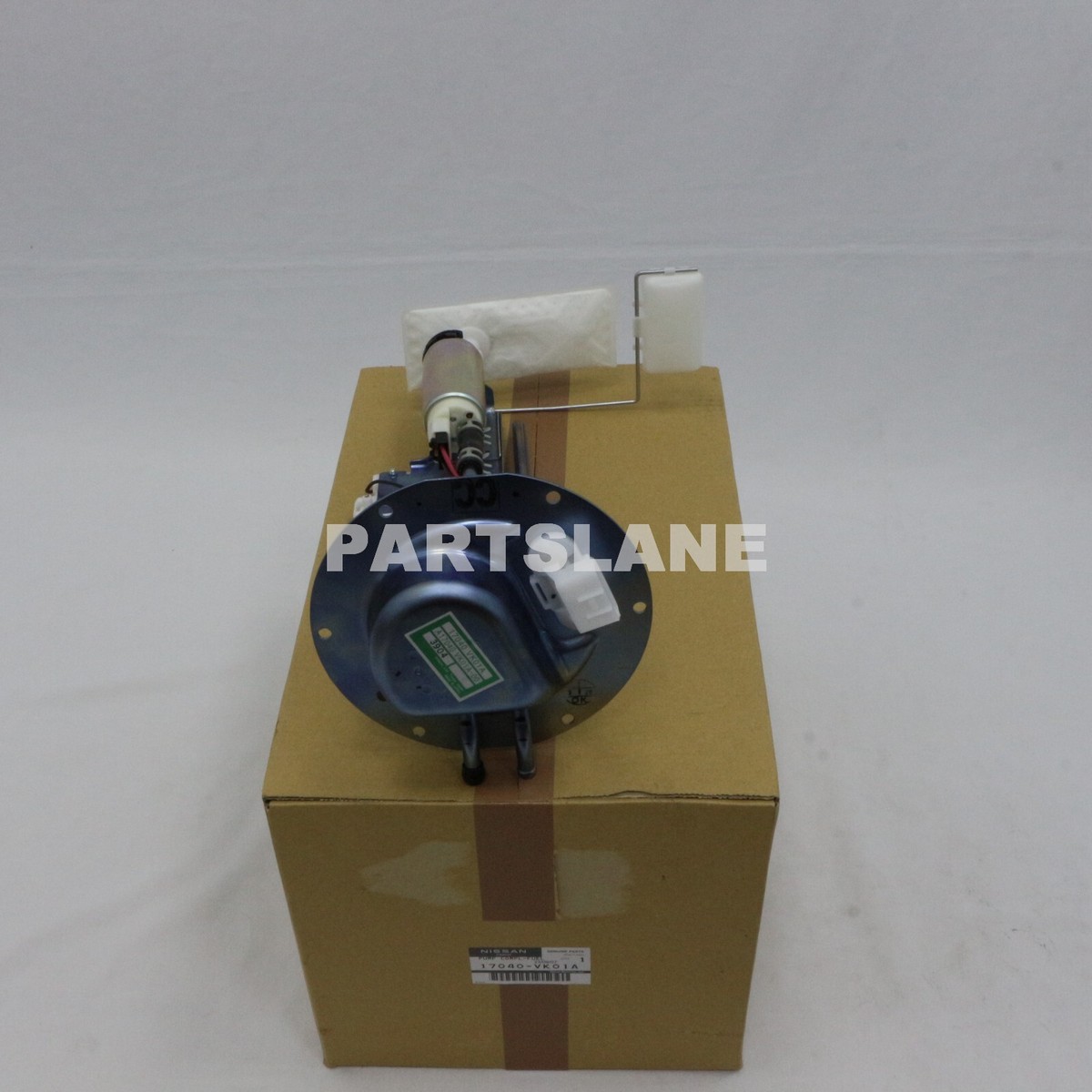 Nissan King Cab NP300 OEM Genuine Fuel Pump 17040-VK01A | eBay