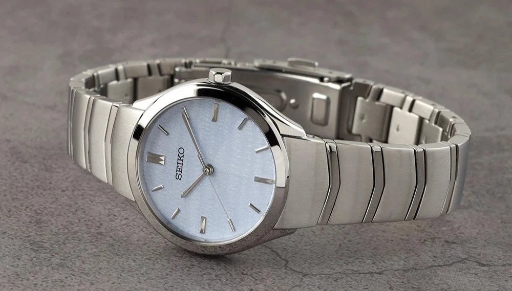 Reloj para mujer Seiko SUR549P1 cuarzo esfera azul claro acero inoxidable