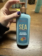 Mielle Sea Moss Anti-Shedding Conditioner infused with Saw Palmetto 8 Oz.