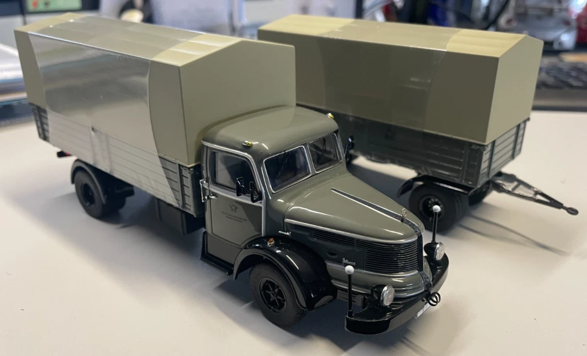 Schuco 1/43 – Camion Titan Avec Remorque Bâchée Tucher Bräu, Référence 03036. Modèle Réduit D’occasion.