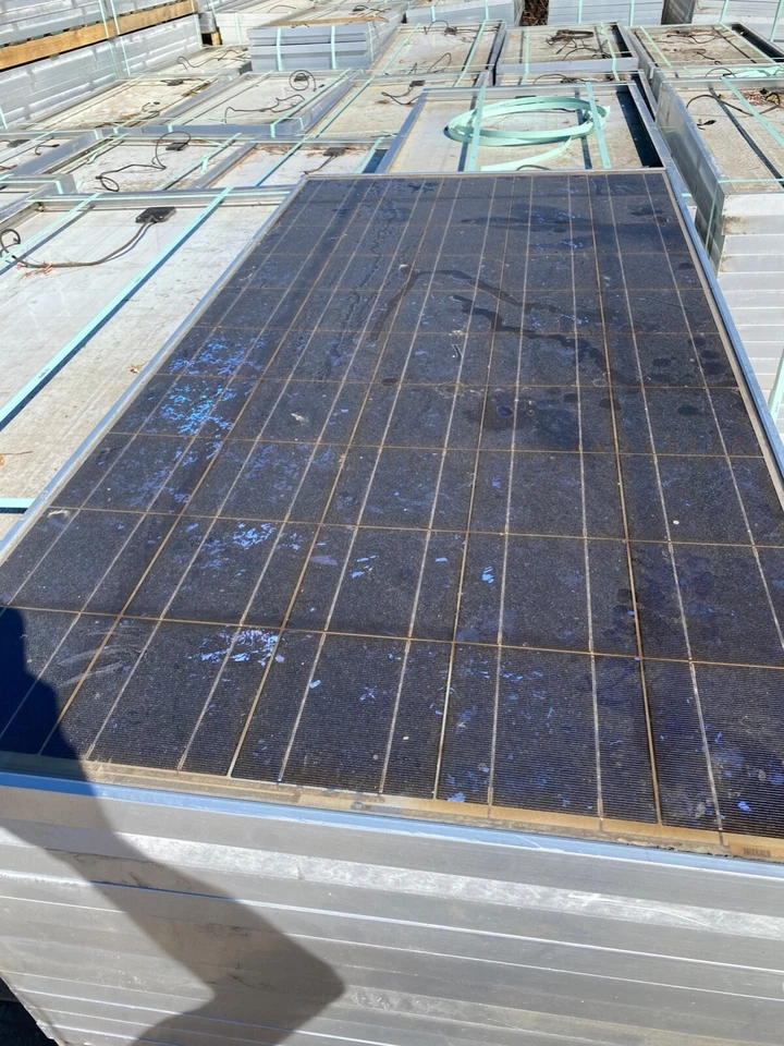 Panel Solar 12 Céntimos/Vatio Mitsubishi 170W Modelo PV-MFt170EB4 Foto 2 de 4