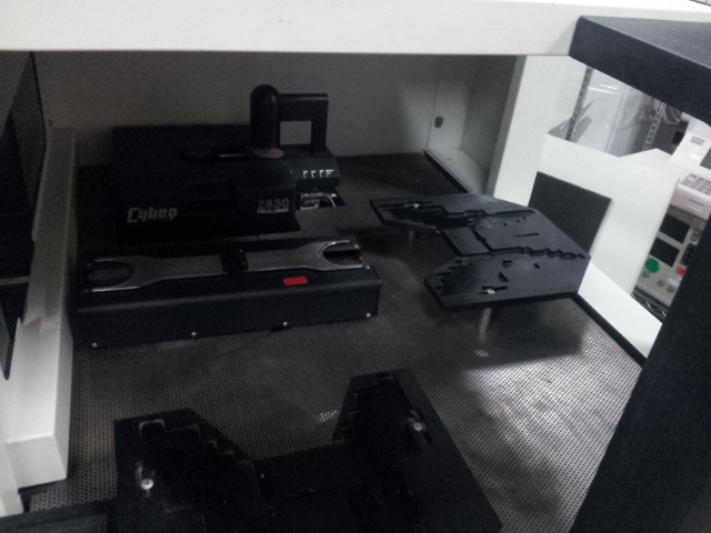 DEKTAK Model 8000 Robotic Profilometer w/ Robot