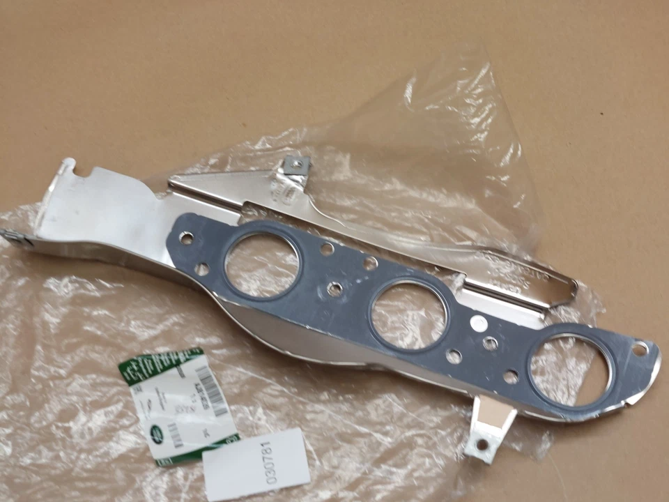 Jaguar XE XF XJ F Type 3.0 V6 Exhaust Manifold Gasket AJ814039 Genuine NEW - Image 3 of 4