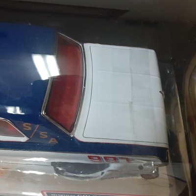 1/18 Highway61 ダッジ 330 ラムチャージャー スーパーストック Highway 61 Diecast 1:18 Scale 1964 Dodge 330 Superstock Color me