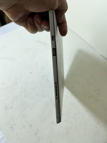 Microsoft Surface Pro 5 1796 i5-7300U 2.60Ghz 8GB 256GB SSD P@RTS - REPAIR AS-IS - Picture 10 of 13
