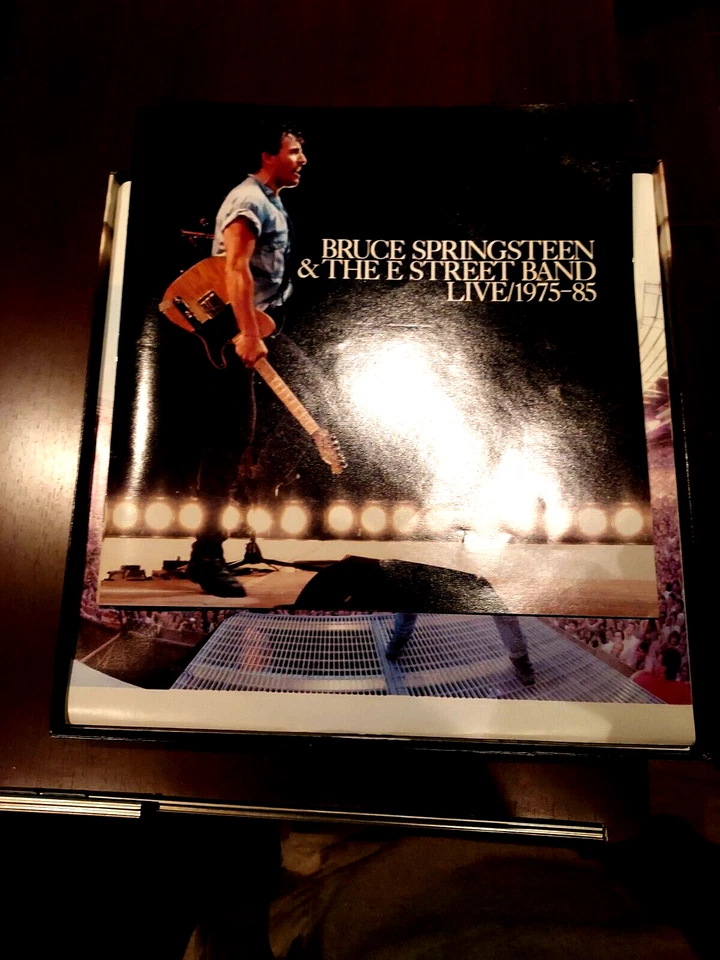 Bruce Springsteen & The E-Street Band – Live / 1975-85 un played vinyl - Image 3 of 4