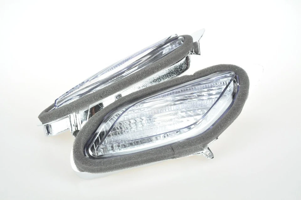 Lente de guiño Frount señal de giro apta para Honda 2002-2018 ST1300 transparente Foto 2 de 3
