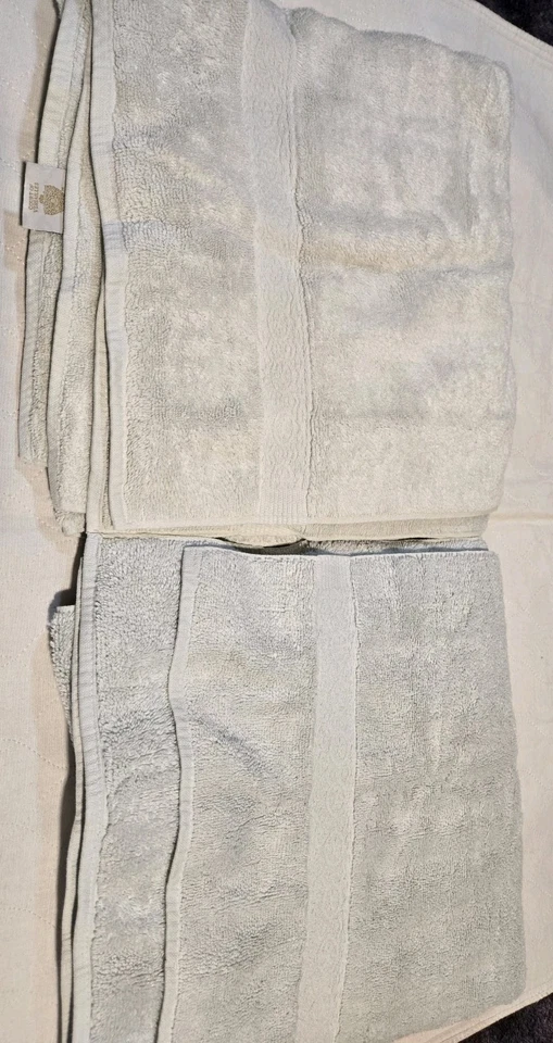 Juego de 2 toallas de baño de colección Cannon Royal Family Court of Versailles 26 x 52" Foto 4 de 4