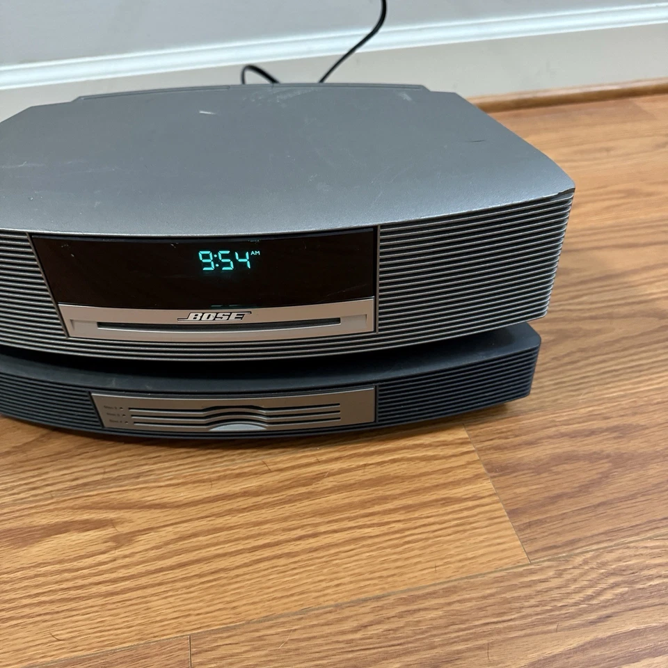 Bose Wave 音乐系统 III CD 调幅/调频收音机 带多 CD 更换器和遥控器读取 — 第 4/4 张图片